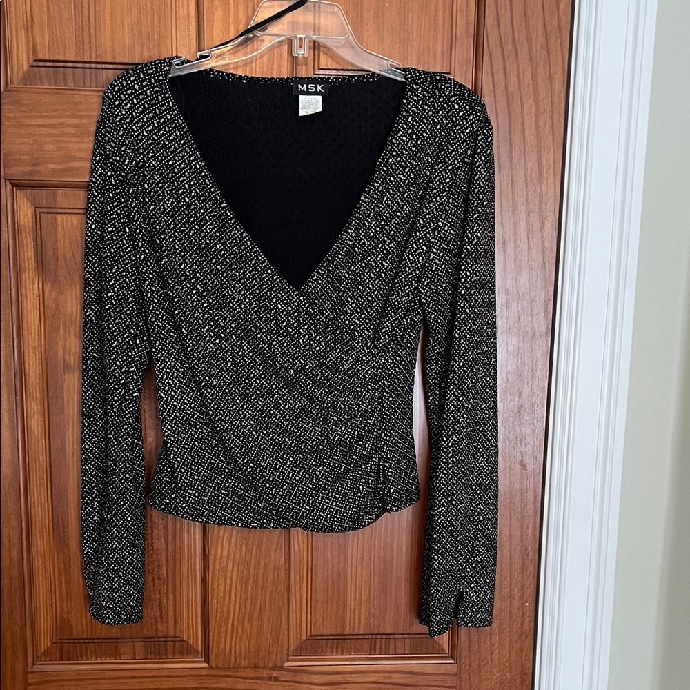 MSK Black and Silver Textured V-Neck Top